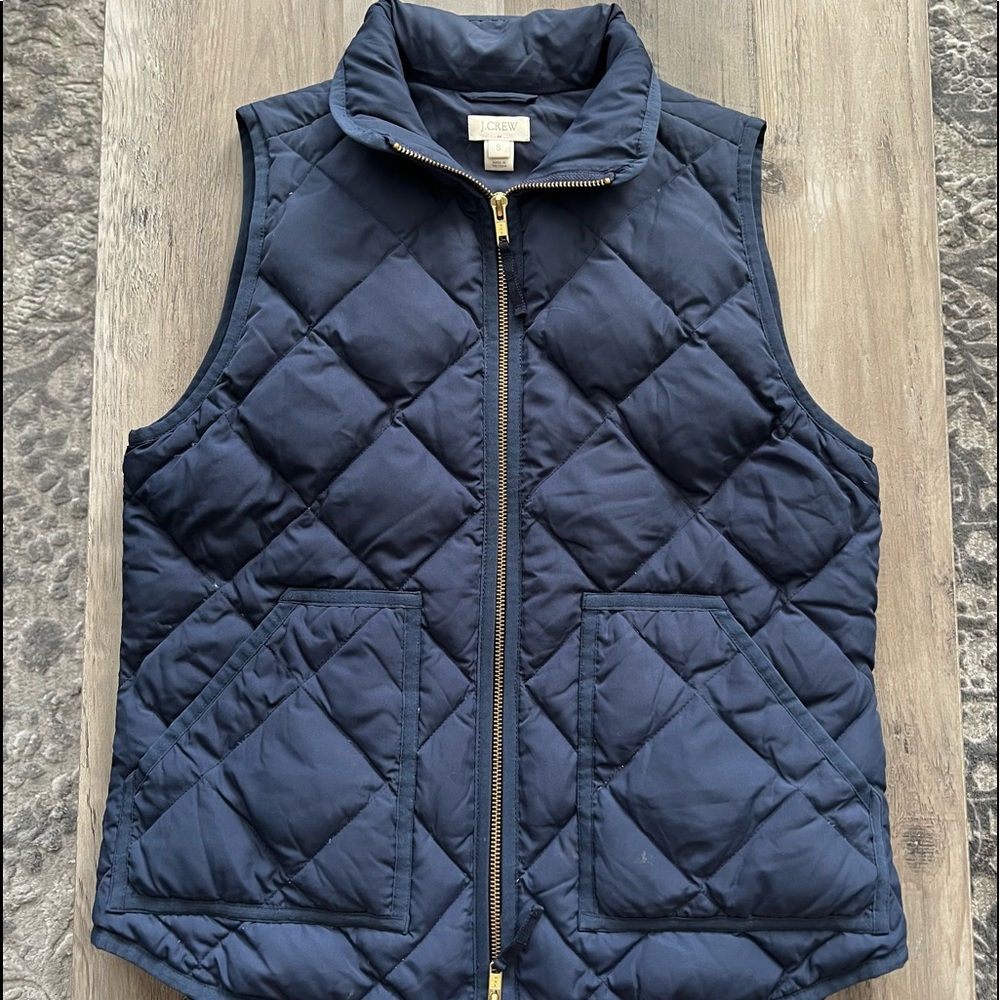 J Crew navy blue puffed vest